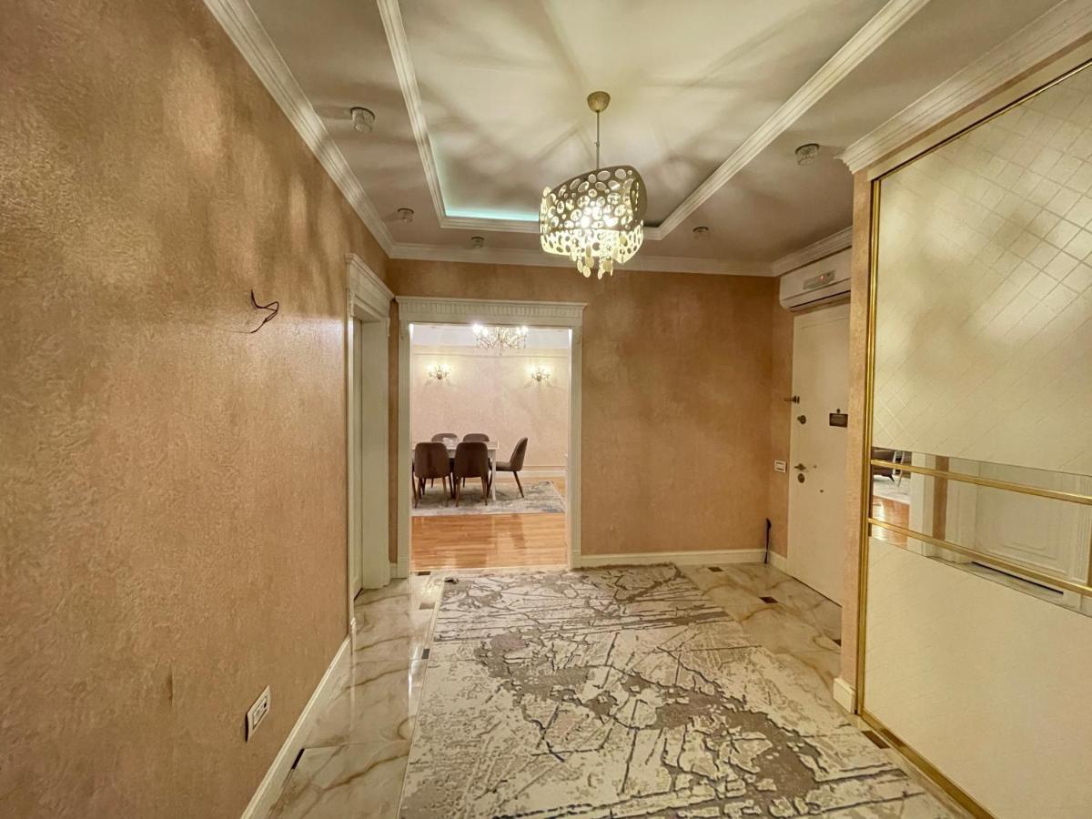 Park Azure Apartment Baky Esterno foto