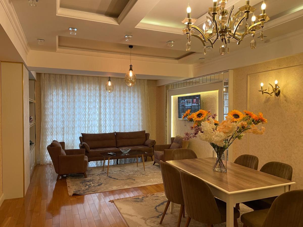 Park Azure Apartment Baky Esterno foto